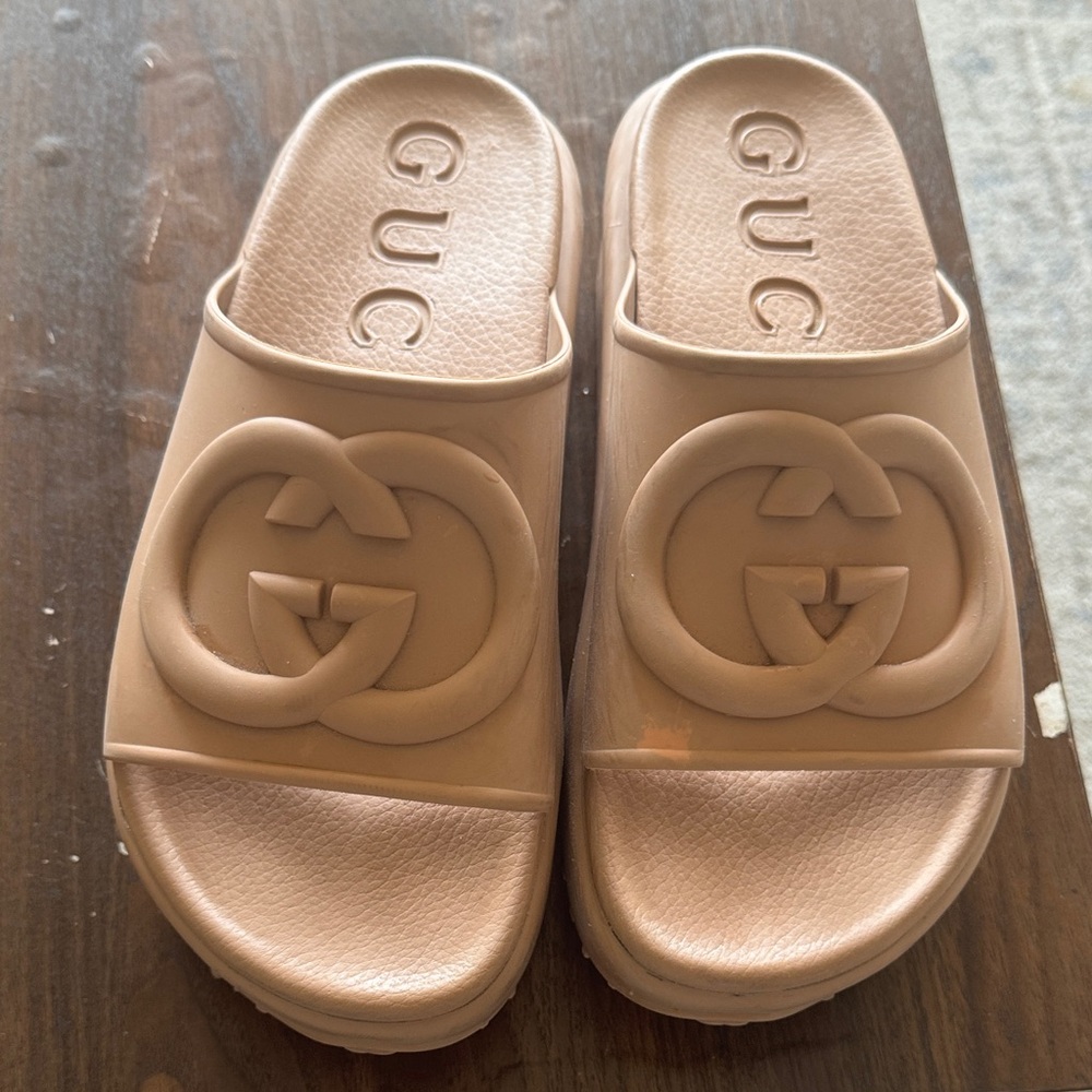 Gucci Tan Logo Slide Sandals